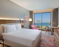 Doubletree By Hilton Sharjah Waterfront Hotel and Residences (Sharjah, United Arab Emirates)
