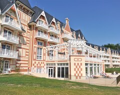 Hotel B'o Resort (Bagnoles-de-l'Orne, Frankrig)