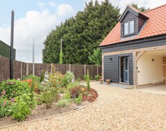 Toàn bộ căn nhà/căn hộ Strawberry Fields Annex, Pet Friendly, With A Garden In Emneth (Wisbech, Vương quốc Anh)