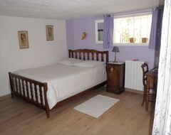 Hotel Bed & Breakfast In Provence, In A House / Villa - Allauch Near Marseille (Allauch, Francuska)
