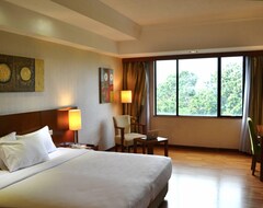 Khách sạn Century Park Hotel (Jakarta, Indonesia)