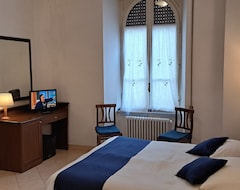 Khách sạn Hotel Bonazzi (Perugia, Ý)