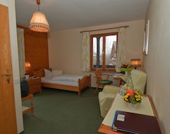 Khách sạn Hotel Askania (Bad Wiessee, Đức)