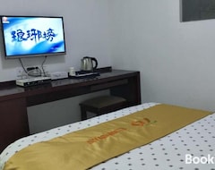 Khách sạn Seven Orange Hotel (Thẩm Quyến, Trung Quốc)