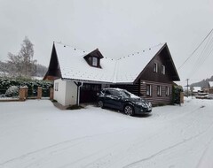 Koko talo/asunto Holiday House Modern Furnished, Only 200 Meters From The Beautiful Ski Resort Cerny Dul (Cerný Dul, Tsekin tasavalta)