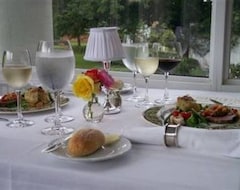 Khách sạn Abingdon Manor Inn & Restaurant (Latta, Hoa Kỳ)