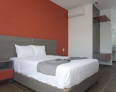 Hotel Alo Select Mazatlan (Mazatlan, Meksiko)