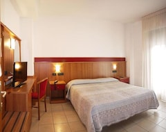 Hotelli Alla Rotonda (Jesolo, Italia)