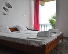 Hotelli Villa Assariya | Korfos (Korfos, Kreikka)