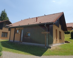 Toàn bộ căn nhà/căn hộ House-comfort-ensuite With Shower-einzelhaus (Kirschau, Đức)
