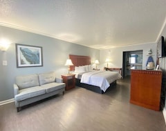Khách sạn Quarters Inn & Suites (Antioch, Hoa Kỳ)