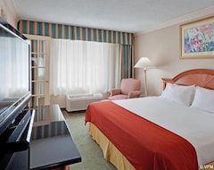 Khách sạn Holiday Inn Express Poughkeepsie, an IHG Hotel (Poughkeepsie, Hoa Kỳ)