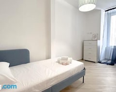 Cijela kuća/apartman [lusso In Centro Storico] - Wifi - Ac (Savona, Italija)