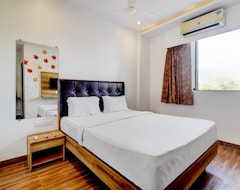 Khách sạn Capital O 84165 Hotel Dream Palace (Bhiwandi, Ấn Độ)