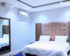 Hotelli DALOBI HOTEL AND SUITES (Awka, Nigeria)