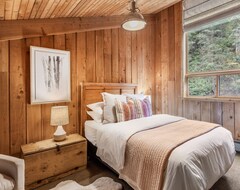 Cijela kuća/apartman 5 Bedroom, Mountain Views, Sounds Of Stream, Large Deck, Classic Sundance Cabin (Sundance, Sjedinjene Američke Države)