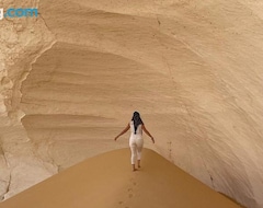 Kampiranje White Desert & Black Desert Camb (Farafra Oasis, Egipat)