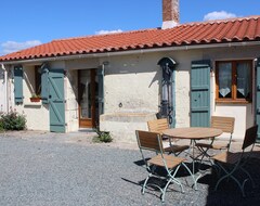 Toàn bộ căn nhà/căn hộ La Chouette' - Charming Stone Cottage - Marais Poitevin (Puyravault, Pháp)
