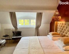 Bed & Breakfast Manoir Les Feuillantines Piscine & Spa (Isques, Pháp)