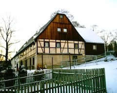 Nhà trọ Ferienwohnung Richter (Thermalbad Wiesenbad, Đức)