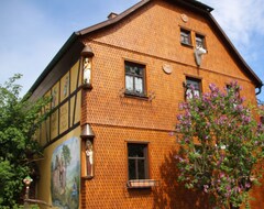 Toàn bộ căn nhà/căn hộ Apartment Pension Rhöner Kräuterwerk With Shared Garden, Wi-fi And Air Conditioning (Buttlar, Đức)