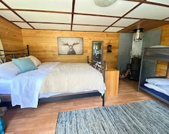 Casa/apartamento entero The Cabin At Marten Beach (Smith, Canadá)