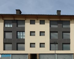 Hele huset/lejligheden Hauzify I Apartament Bella Molina (Alp, Spanien)