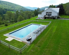 Koko talo/asunto Luxury Estate Catskills - Swimming Pond, Pond House, Sauna (Roxbury, Amerikan Yhdysvallat)