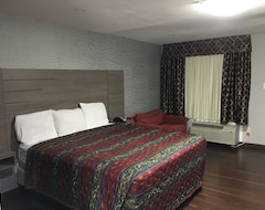 Otel Travel Inn & Suites (Humble, ABD)