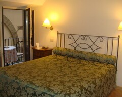 Hotelli Navona Garden Suites (Rooma, Italia)