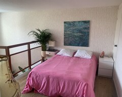 Koko talo/asunto Rental Apartment 4-6 persons with sea view terrace (Biarritz, Ranska)