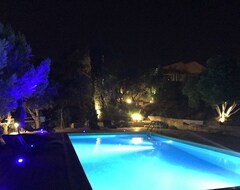 Koko talo/asunto Villa Provençale, Vue Magnifique Mer Et Collines, Très Calme, Piscine (Bormes-les-Mimosas, Ranska)