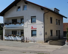 Cijela kuća/apartman Zv-scholtz Simbacher Strasse (Neuötting, Njemačka)