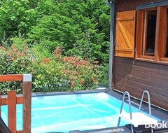 Koko talo/asunto Chalet Avec Spa Et Piscine Prives (Beaulieu, Ranska)