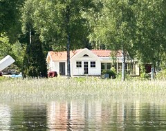 Tüm Ev/Apart Daire Cosy Cottage Close To Varnamo With Stunnning A Lakeview (Värnamo, İsveç)