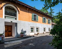 Toàn bộ căn nhà/căn hộ Vacation Home Santevasio In Ovada - 12 Persons, 5 Bedrooms (Ovada, Ý)