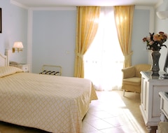 Hotel Villa Daphne (Giardini-Naxos, İtalya)