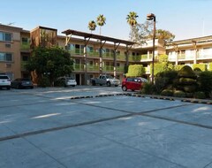 Hotelli Best Western Plus Eagle Rock Inn (Los Angeles, Amerikan Yhdysvallat)