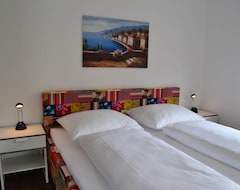 Khách sạn Apartment (Göppingen, Đức)