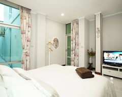 Hotelli Nirvana Platinum Bbq Villa 7 Bedroom (Pattaya, Thaimaa)