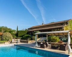 Toàn bộ căn nhà/căn hộ Huge Holiday Home In Aquitaine With Private Swimming Pool (Salles-de-Belvès, Pháp)