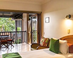 Hotel Hibiscus Resort & Spa With Onsite Reception & Check In (Port Douglas, Australia)