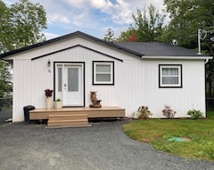 Casa/apartamento entero Cozy Lakeside Cottage (Mount Uniacke, Canadá)