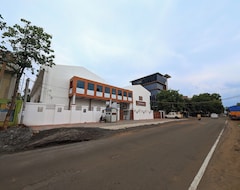 Khách sạn Tpc Camphor (Tiruchirappalli, Ấn Độ)