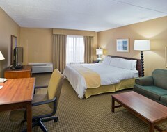 Khách sạn Hotel Rl Cleveland Airport West (North Olmsted, Hoa Kỳ)