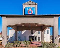 Hotel Motel 6-Ennis, TX (Ennis, USA)