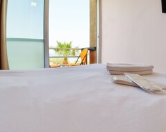 Hotel Rooms Smart Luxury & Beach (Cesme, Turkey)