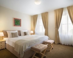 Koko talo/asunto Apartments Belvedere - Liburnia (Lovran, Kroatia)