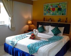 Otel Vech Guesthouse 2 (Phuket-Town, Tayland)