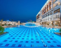 Khách sạn Diamond De Luxe Hotel Spa (Antalya, Thổ Nhĩ Kỳ)